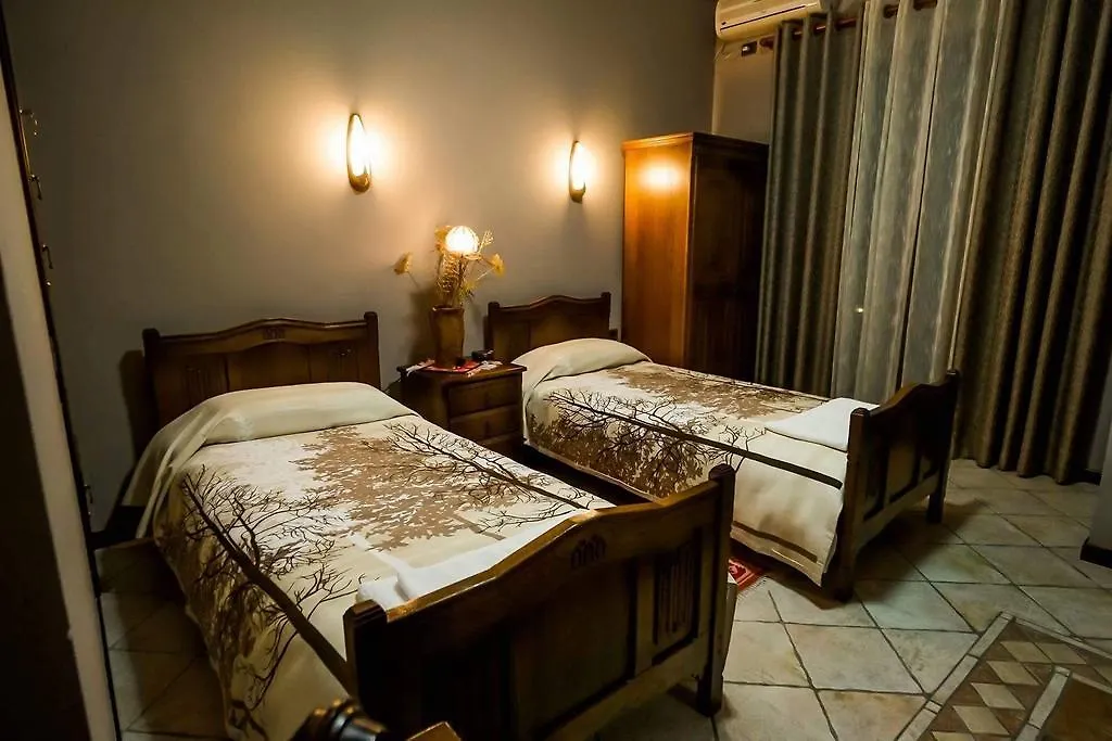 Real Scampis Hotel Elbasan Albanië
