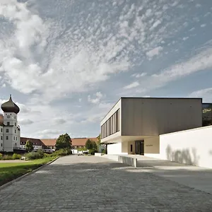 schloss-hohenkammer.com-bavaria.com/