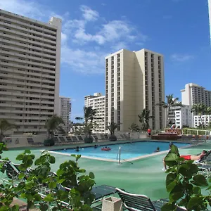 *** Apartahotel Aston At The Waikiki Banyan Estados Unidos
